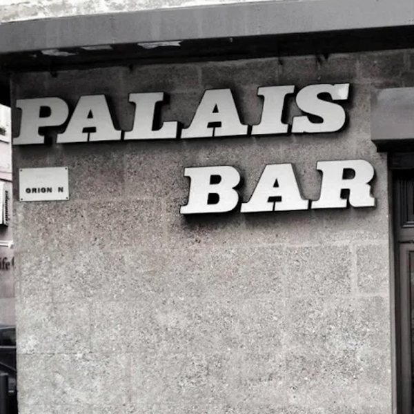 Palais Bar